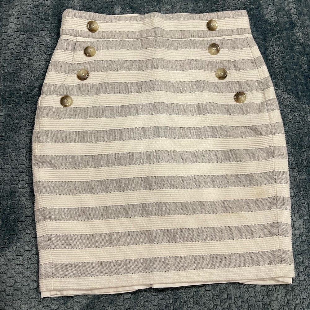LOFT 4P gray and white striped pencil skirt w/ pockets